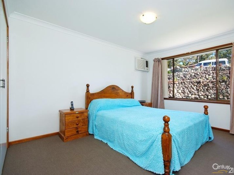 10 Kestrel Avenue, Mount Hutton NSW 2290