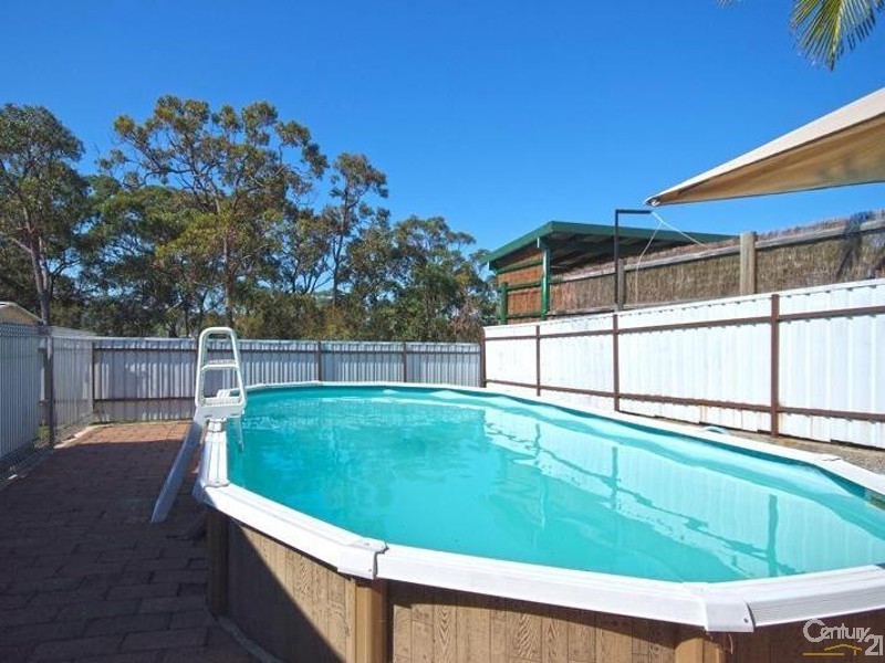 10 Kestrel Avenue, Mount Hutton NSW 2290