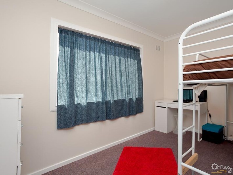 21 Cassia Crescent, Gateshead NSW 2290