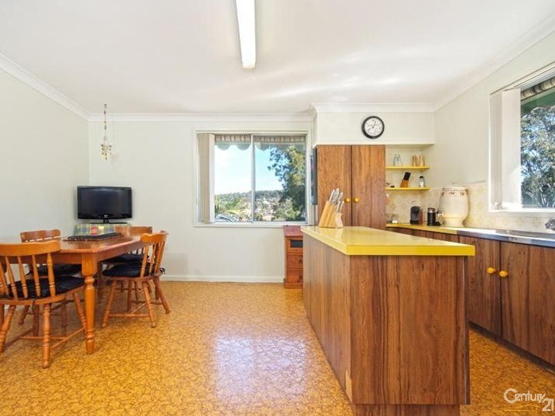 15 Tennent Road, Mount Hutton NSW 2290