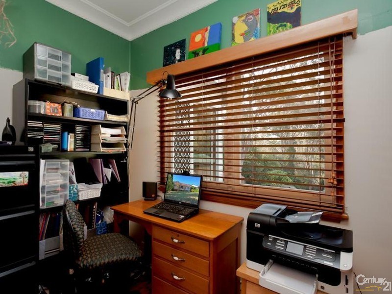 43 Prospect Road, Garden Suburb NSW 2289
