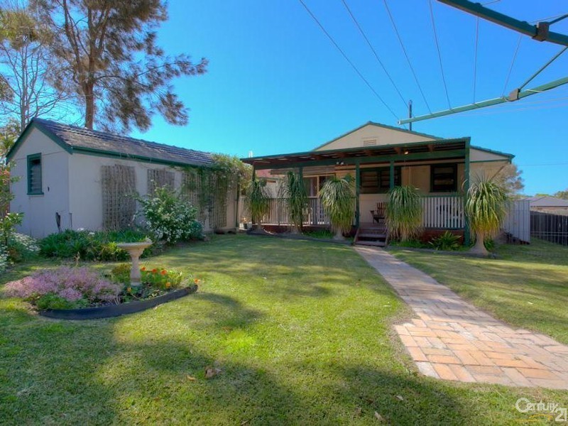 63 Cadaga Road, Gateshead NSW 2290