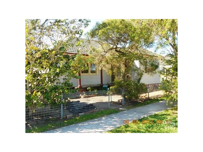 9 Belmore Street, Adamstown NSW 2289