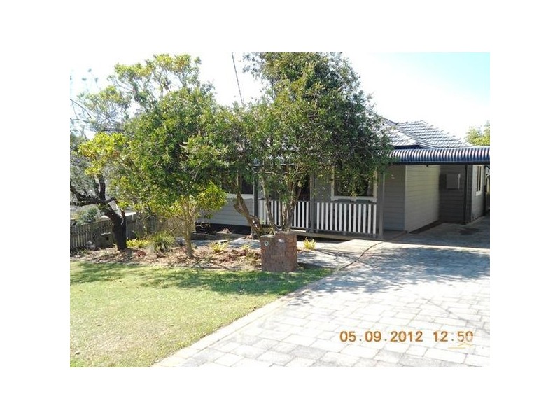 4 Princes Avenue, Charlestown NSW 2290