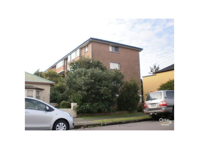 10/82-84 James Street, Hamilton NSW 2303