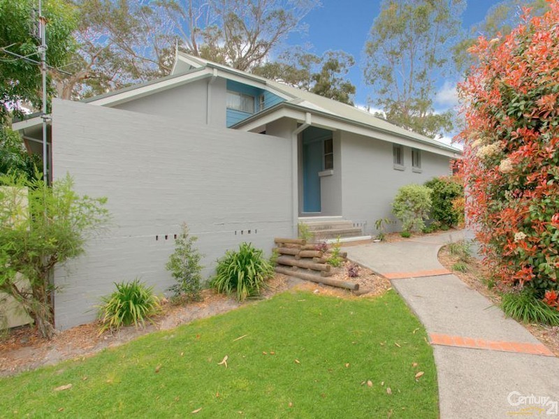 22 Kingfisher Circuit, Cams Wharf NSW 2281