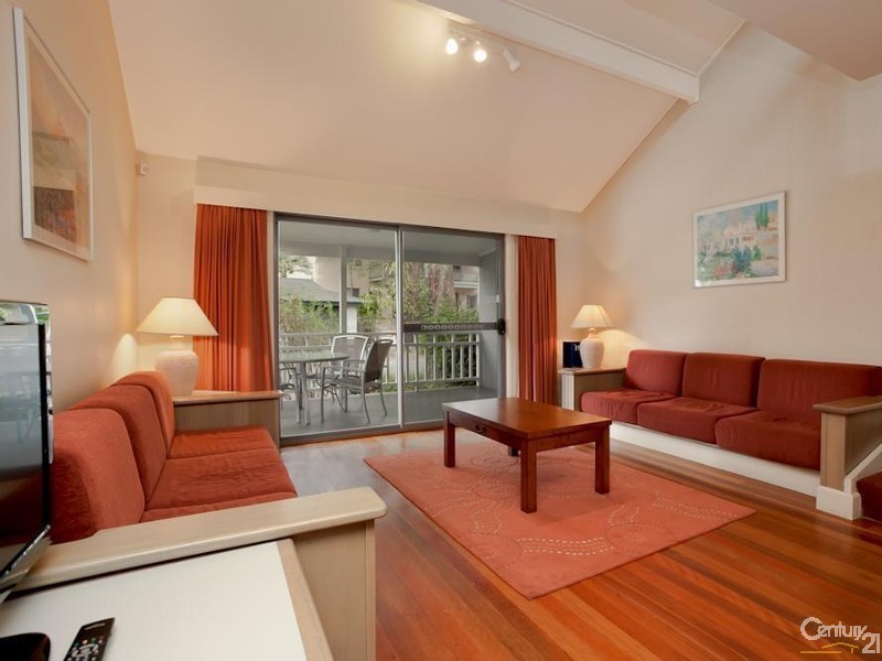 22 Kingfisher Circuit, Cams Wharf NSW 2281