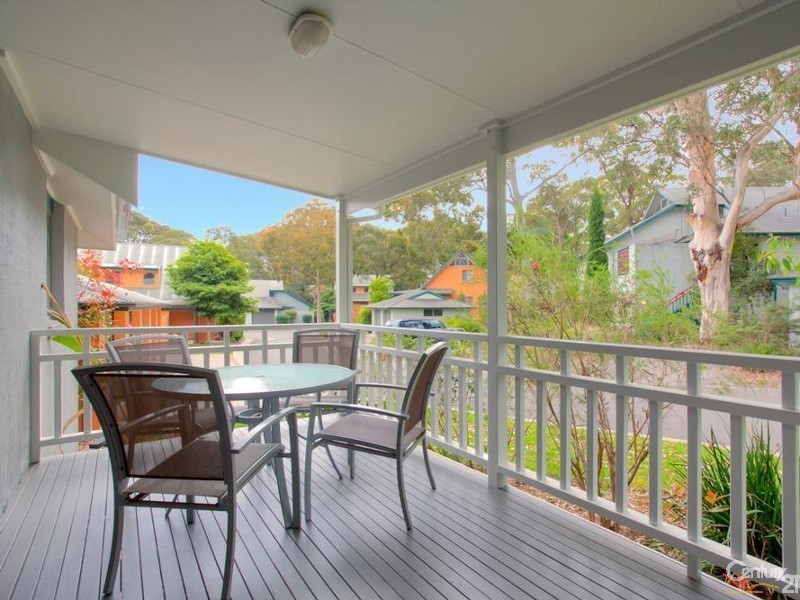 22 Kingfisher Circuit, Cams Wharf NSW 2281