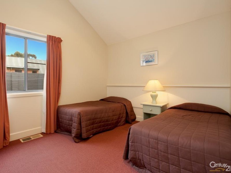 22 Kingfisher Circuit, Cams Wharf NSW 2281