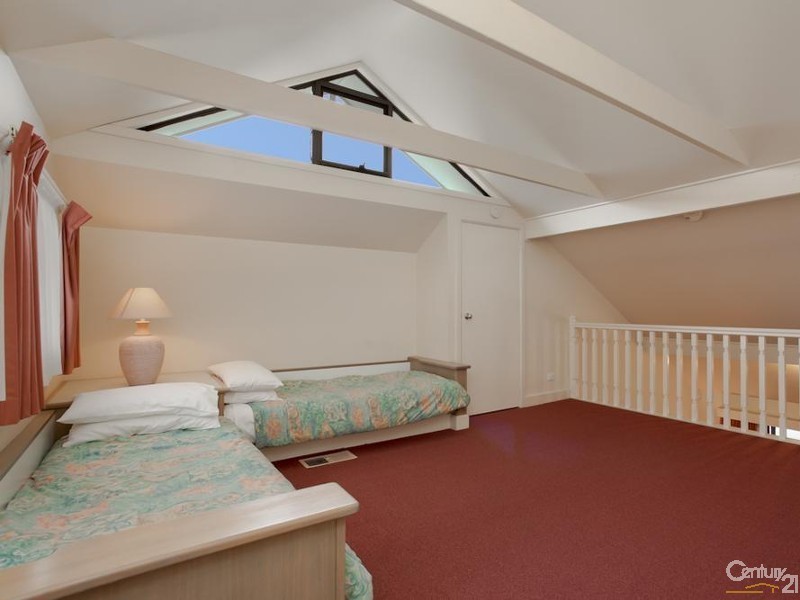 22 Kingfisher Circuit, Cams Wharf NSW 2281