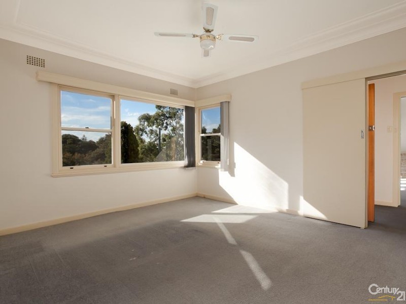5 Valaud Crescent, Highfields NSW 2289
