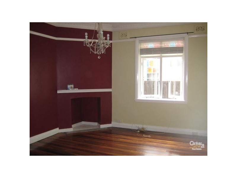 28 Smith Street, Mayfield NSW 2304