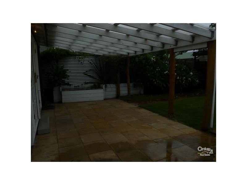 28 Smith Street, Mayfield NSW 2304