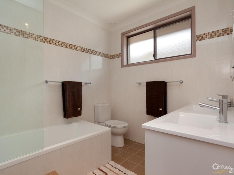 37 Buwa Street, Charlestown NSW 2290