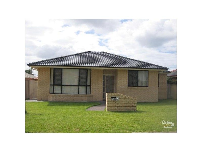 6 Churchill Circuit, Hamilton South NSW 2303