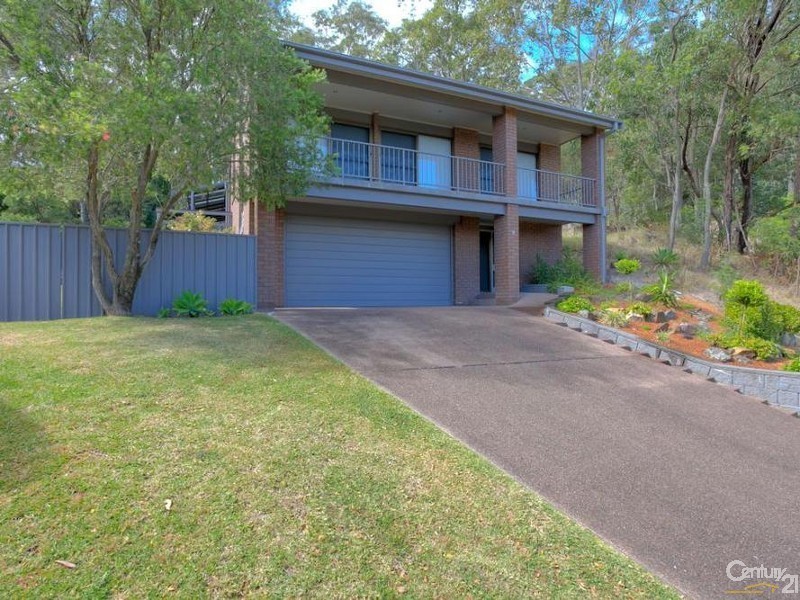 9 Drayton Close, Eleebana NSW 2282