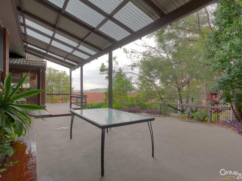 9 Drayton Close, Eleebana NSW 2282