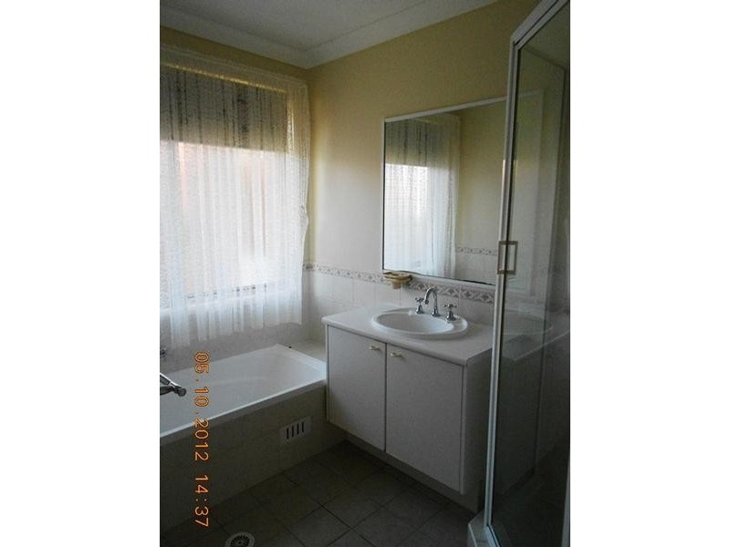 19 Blue Gum Court, Mount Hutton NSW 2290