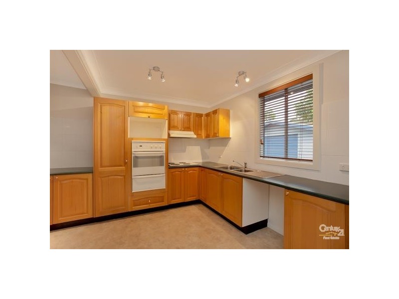 8 Paper Street, Gateshead NSW 2290