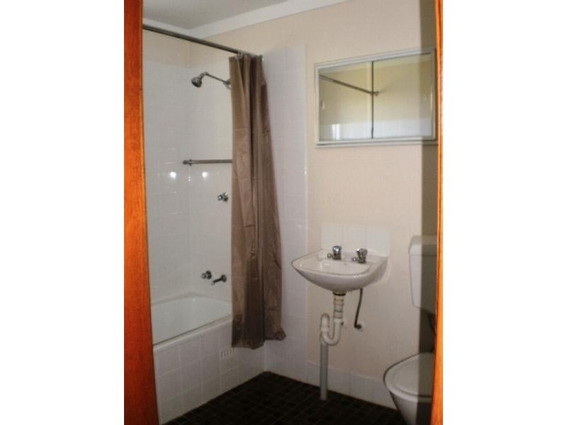 14 Redwood Crescent, Gateshead NSW 2290