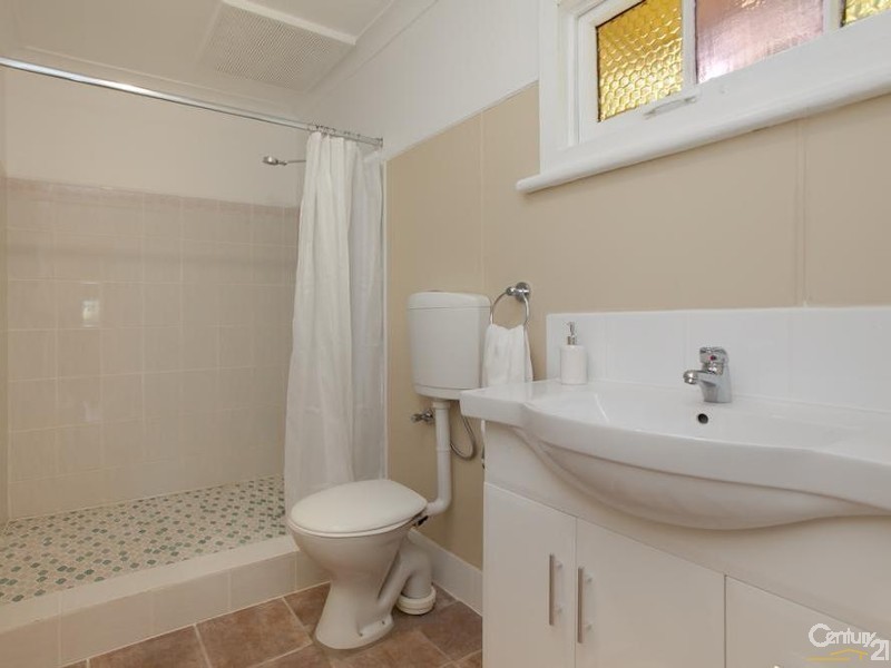 2A Alexander Place, Swansea NSW 2281