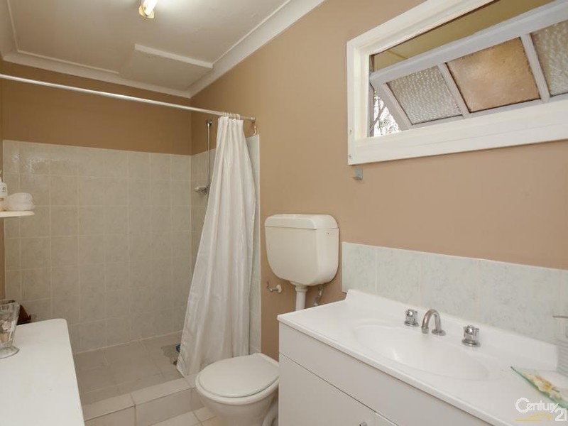 2B Alexander Place, Swansea NSW 2281