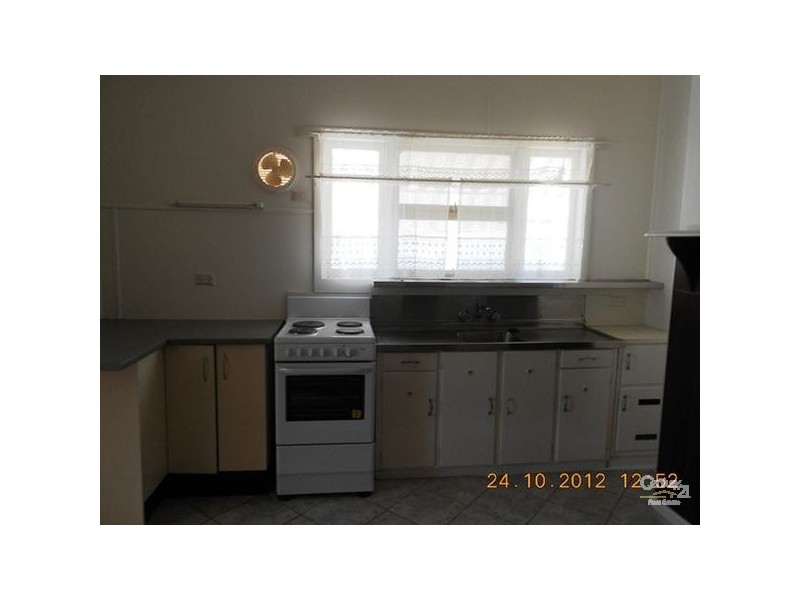 33 Lakeview Street, Boolaroo NSW 2284