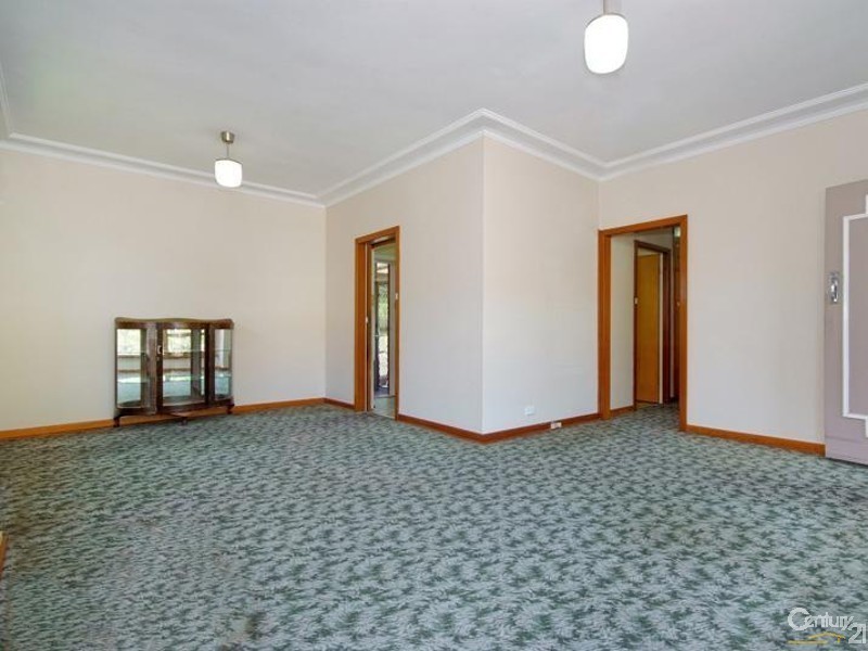 42 Lucas Crescent, Adamstown Heights NSW 2289