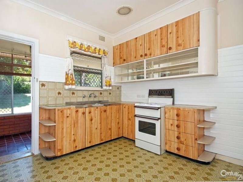 42 Lucas Crescent, Adamstown Heights NSW 2289