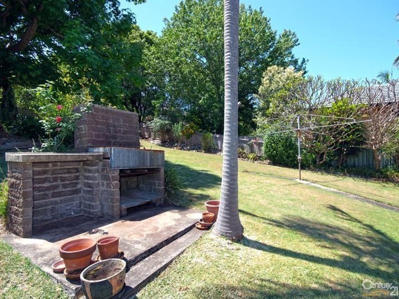 42 Lucas Crescent, Adamstown Heights NSW 2289