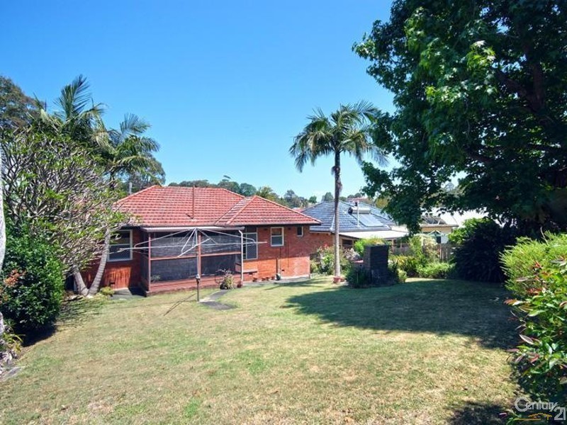 42 Lucas Crescent, Adamstown Heights NSW 2289