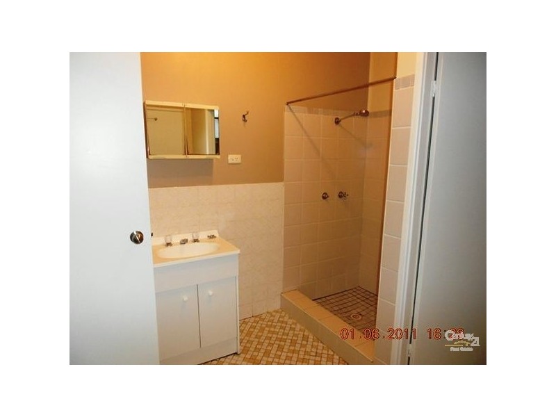 3/8 Clare Street, Glendale NSW 2285