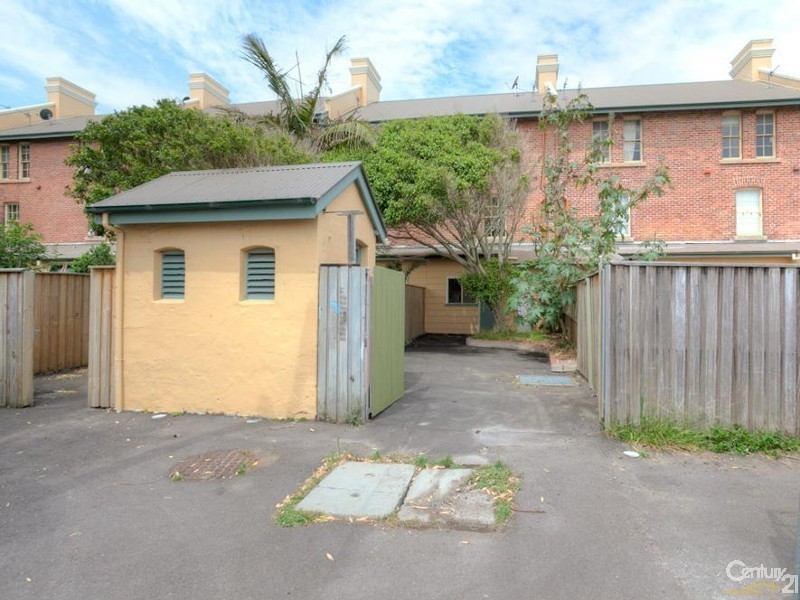 54 Nobbys Road, Newcastle East NSW 2300