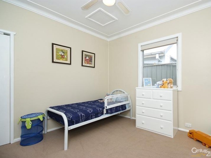 24 Park Street, Cardiff NSW 2285