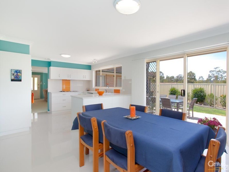 3 Broughton Way, Lakelands NSW 2282