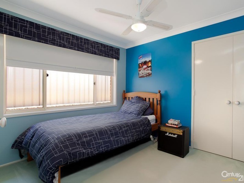 3 Broughton Way, Lakelands NSW 2282