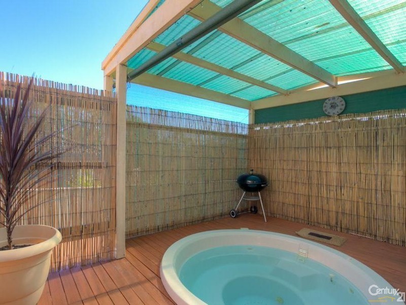 27 Baurea Close, Edgeworth NSW 2285