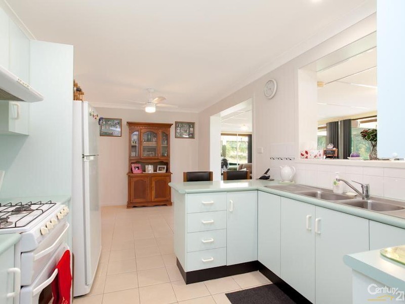 27 Baurea Close, Edgeworth NSW 2285