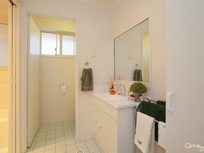 27 Baurea Close, Edgeworth NSW 2285