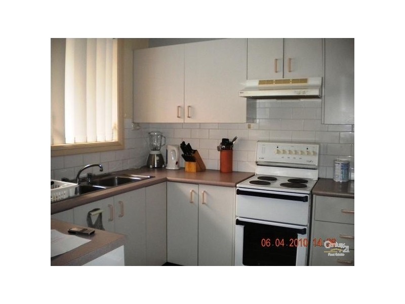 1/24 Queen Street, Warners Bay NSW 2282