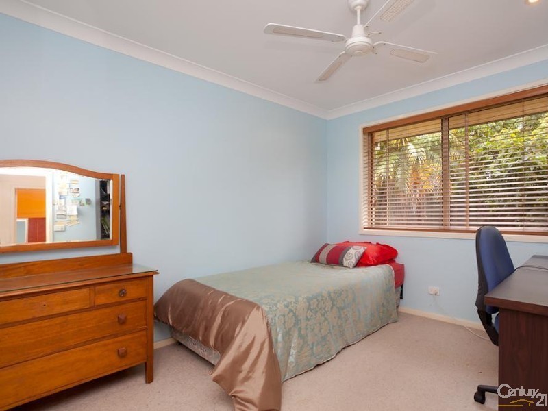 11 Marian Gardens, Elermore Vale NSW 2287
