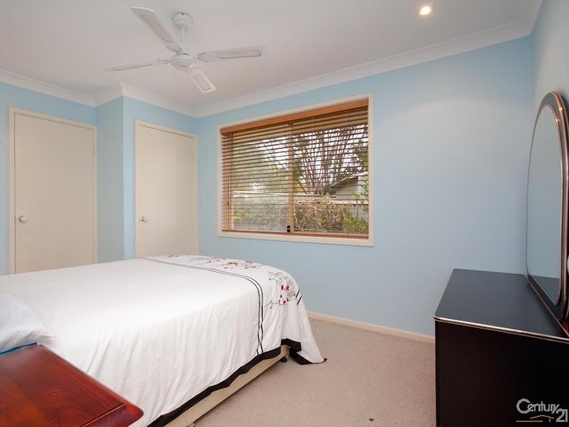 11 Marian Gardens, Elermore Vale NSW 2287