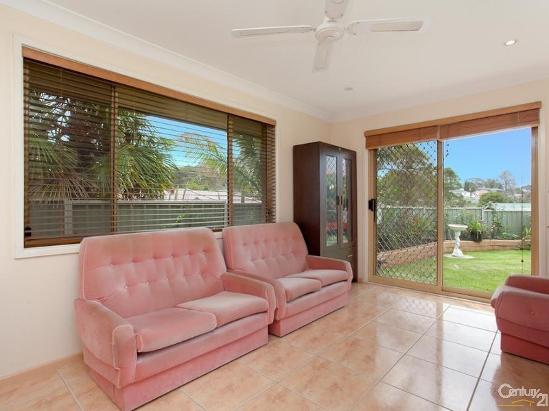 11 Marian Gardens, Elermore Vale NSW 2287