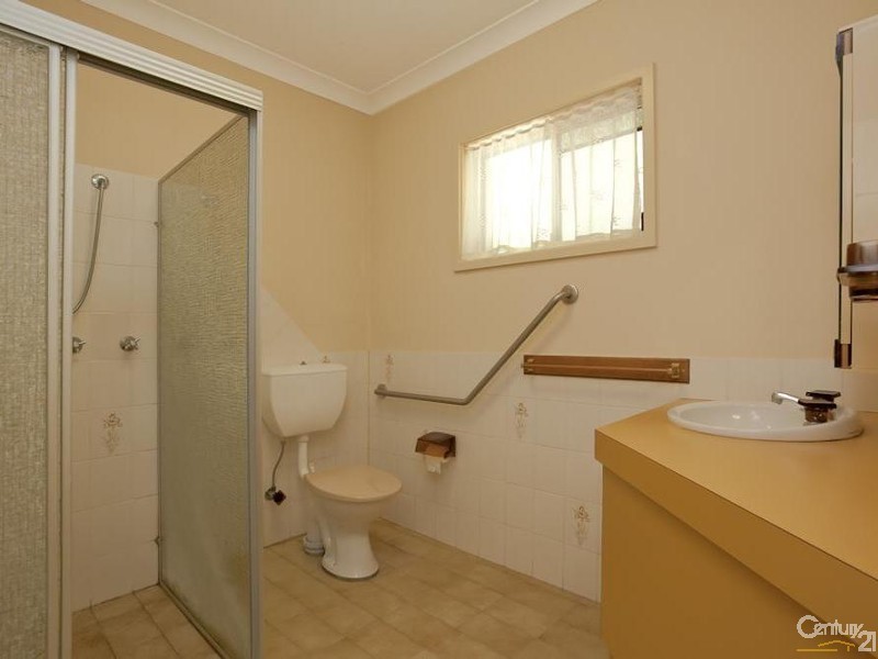 8/3 Violet Town Road, Mount Hutton NSW 2290