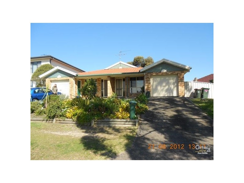 1/3 Valerie Court, Elermore Vale NSW 2287