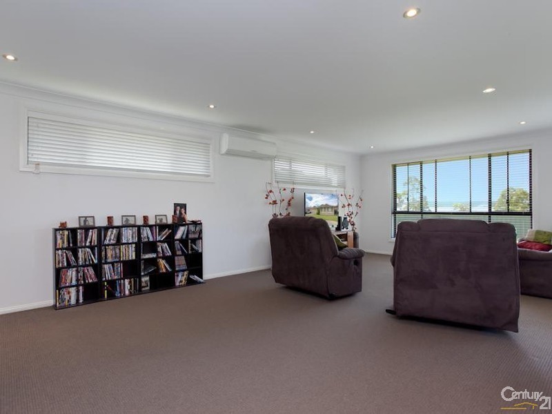 64 Dalmeny Drive, Macquarie Hills NSW 2285