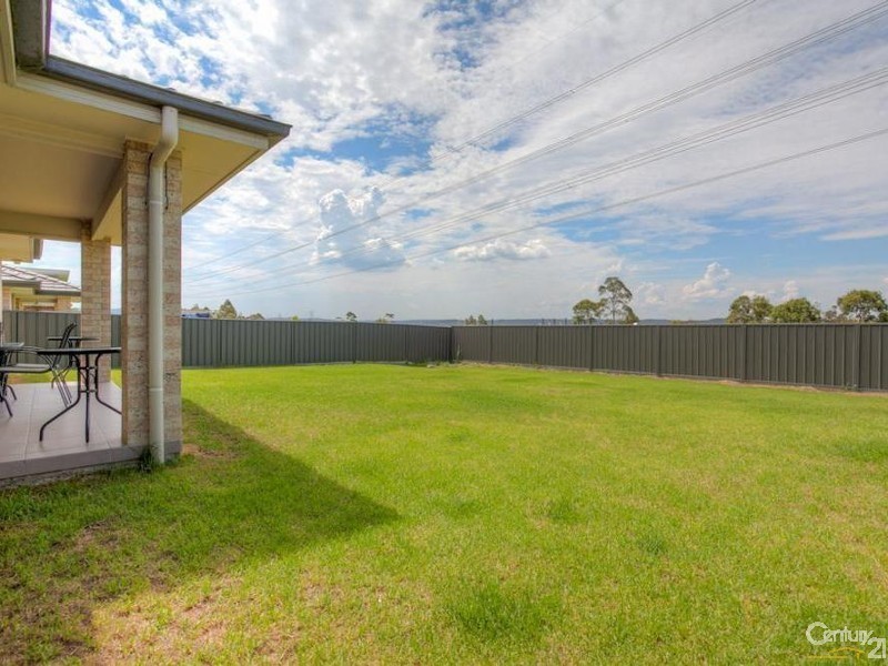 64 Dalmeny Drive, Macquarie Hills NSW 2285