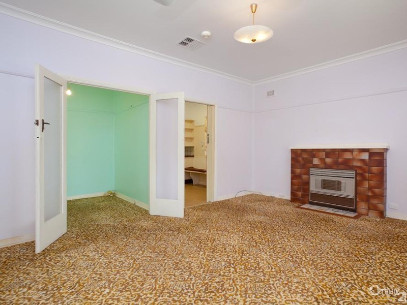 152 Kahibah Road, Charlestown NSW 2290