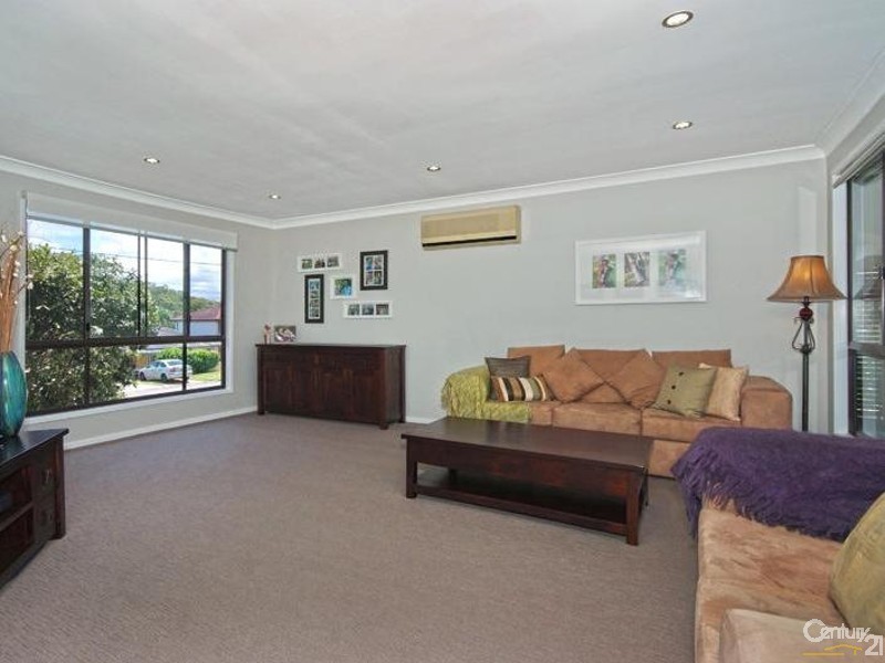 29 Lawson Road, Macquarie Hills NSW 2285