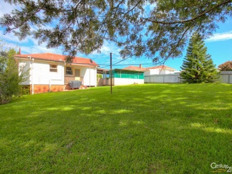 26 Sixth Street, Cardiff South NSW 2285
